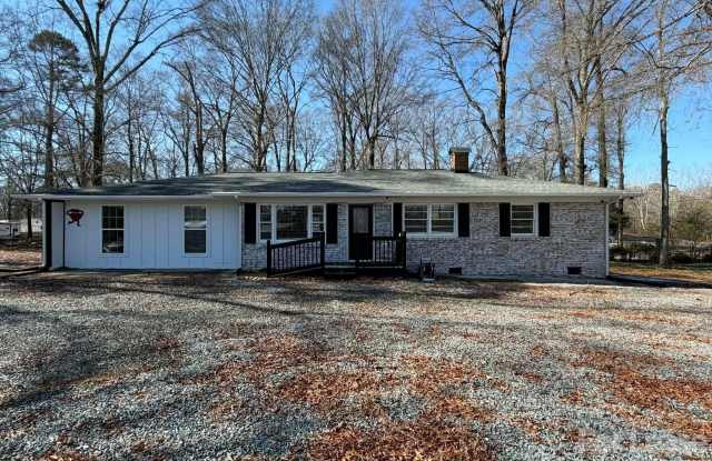 2015 Overhill Drive photos photos