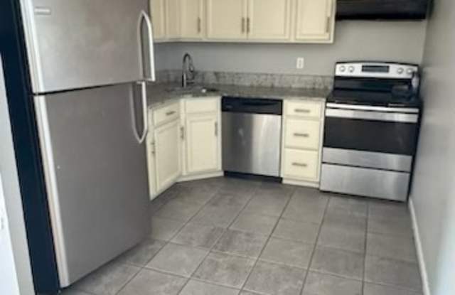 1274 East Main Street - 1274 East Main Street, Meriden, CT 06450