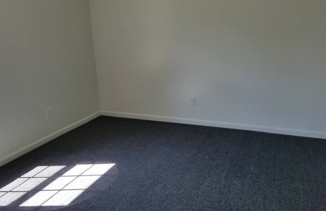 2122 Standard Avenue Gallery 4