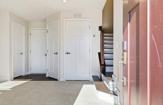 49 Itasca Drive - 1 Gallery 2