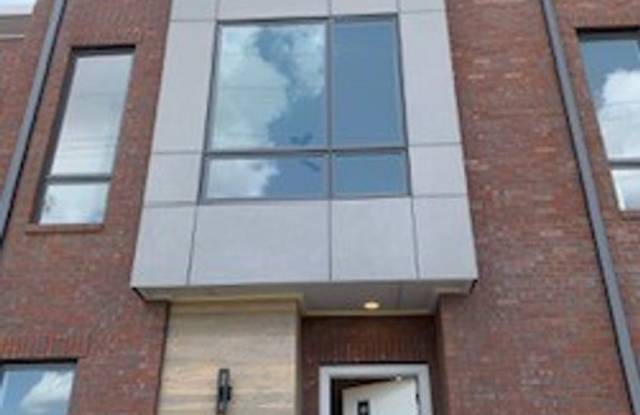 Stunning 3BE/3.5BA brownstone in the heart of historic Germantown! - 1323 2nd Avenue North, Nashville, TN 37208 Stunning 3BE/3.5BA brownstone in the heart of historic Germantown! - 1323 2nd Avenue North, Nashville, TN 37208