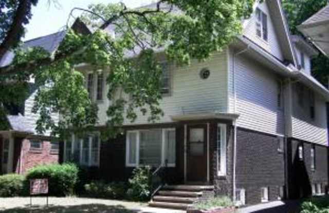 2119 Stillman Rd photos photos