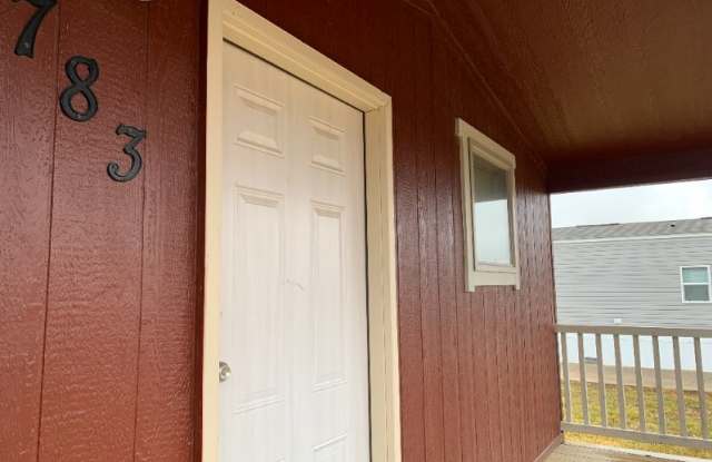 3831 SW Southpark Ave A44 - 3831 SW South Park Ave, Topeka, KS 66609