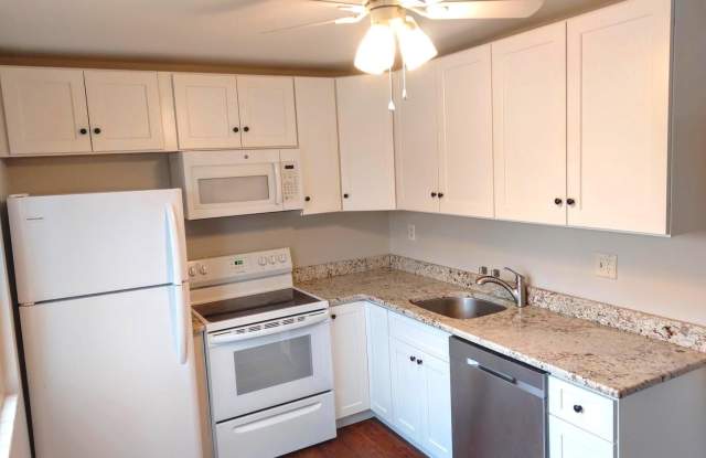 26 PARK AVE #A7 - 26 Park Avenue, Chalfont, PA 18914