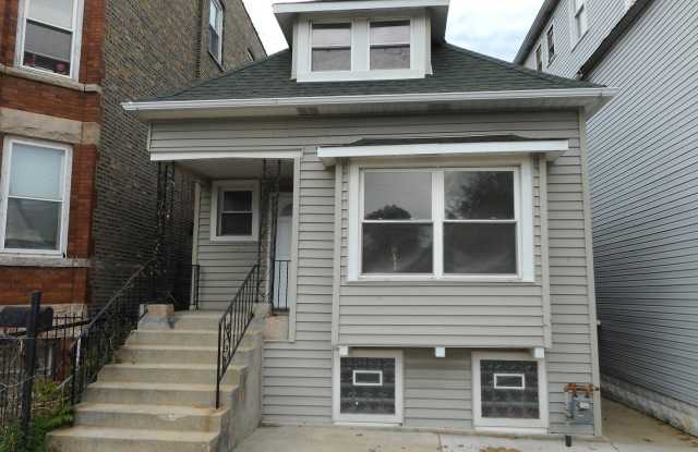 3464 W Diversey Avenue photos photos