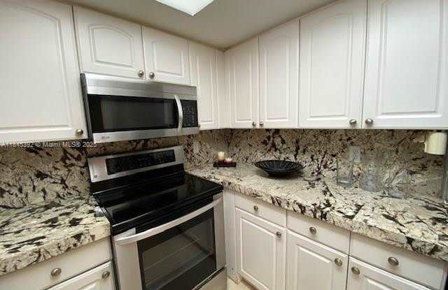 105 Deer Creek Rd photos photos