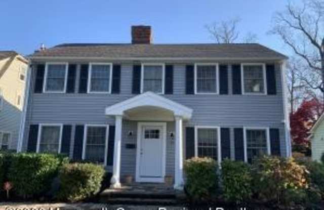 23 Lennox Avenue - 23 Lennox Avenue, Rumson, NJ 07760