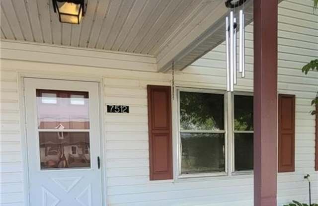 7512 Camp Okee Drive Gallery 1