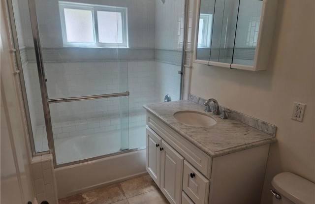 2426 Silverstrand Avenue photos photos