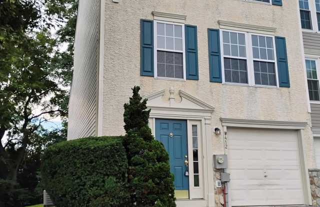 412 GREEN HILL Road Gallery 1