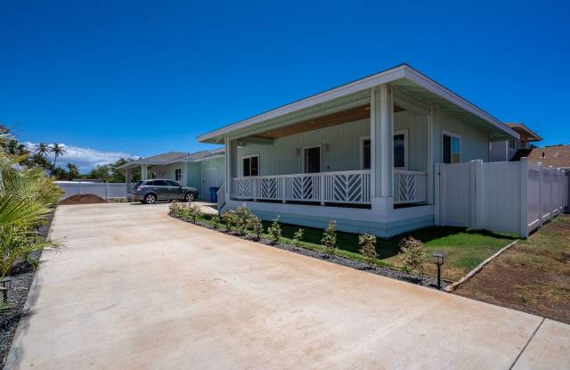 2 Bedroom, 1 Bathroom Oasis close to the Ocean! photos photos