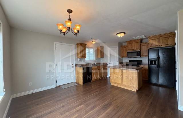 3 Bedroom Townhome in Rexburg Gallery 3