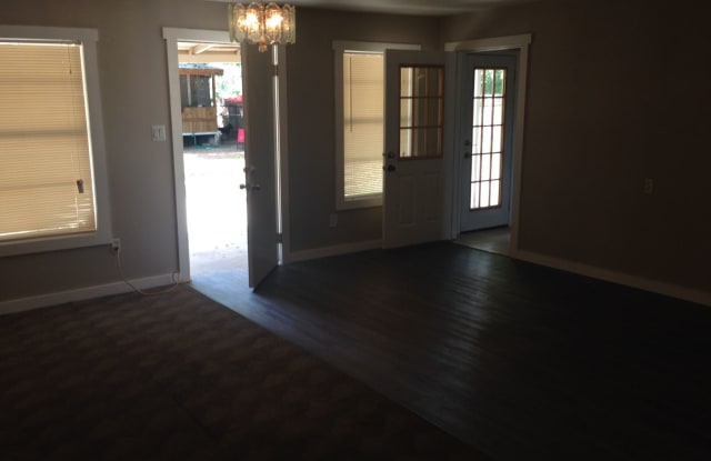 138 Morrill Ave. - 138 Morrill Avenue, San Antonio, TX 78214