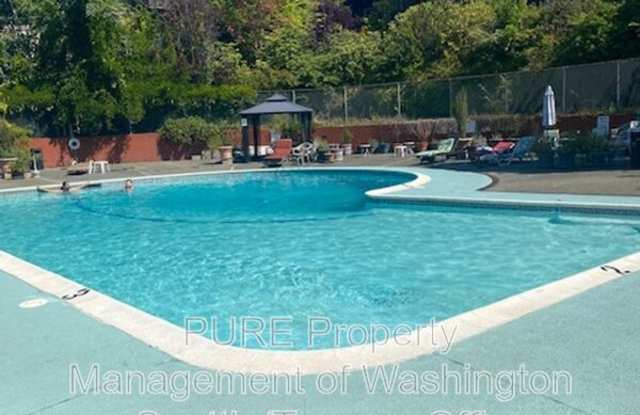 1425 S Puget Dr photos photos