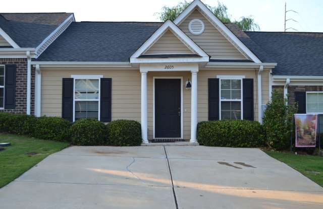 2605 York St, Augusta, GA - Cute 2 Bedroom Townhome - Near shopping & Restaurants - I-20 & Washington Rd photos photos