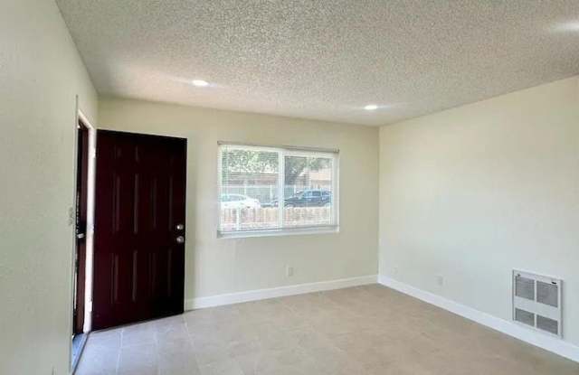 1254 Sumner Gallery 3