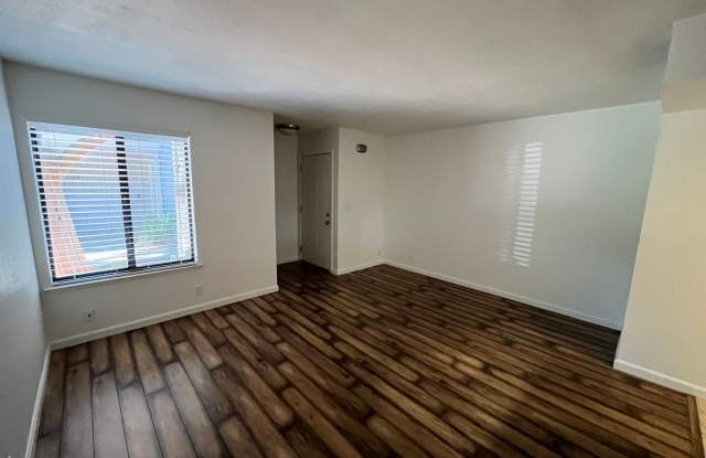 2 Story condo in North Davis photos photos