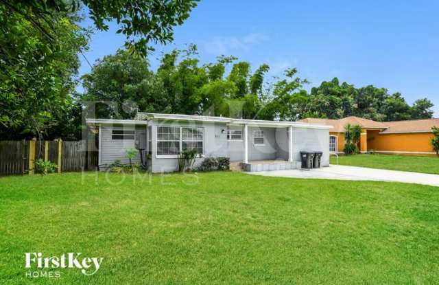 611 Hewett Drive - 611 Hewett Drive, Orlando, FL 32807