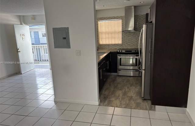 221 Meridian Ave photos photos