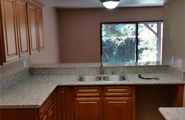 11804 Los Alisos Circle Gallery 3