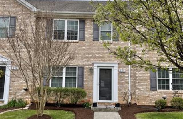 124 Colonnade Street - 1 - 124 Colonnade Street, Lynchburg, VA 24502