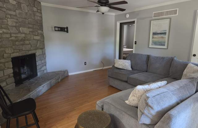 1124 Turkey Foot Road Gallery 2