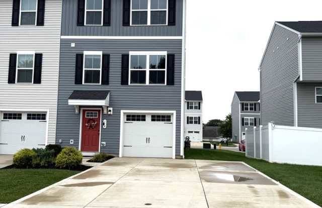 114 Slate Ridge Drive Gallery 1