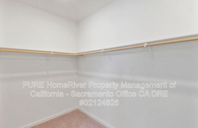 5065 Limington Street Gallery 2