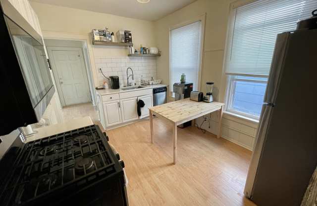 2519 N Murray Ave photos photos