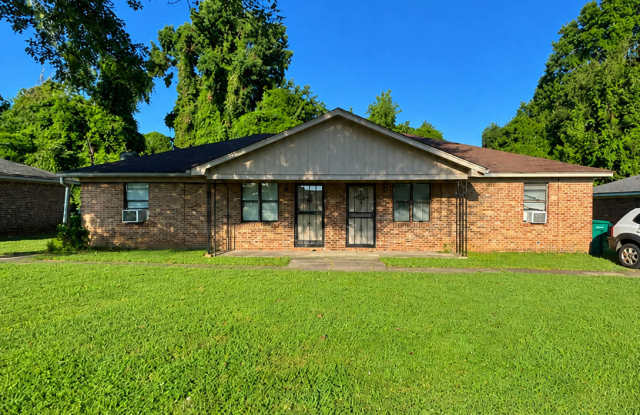 23 Lennon Cove photos photos