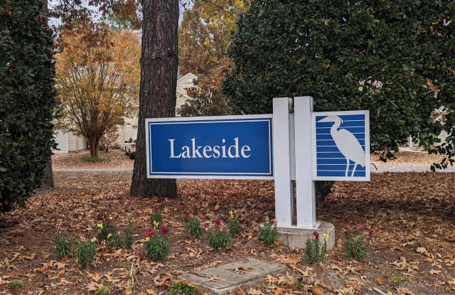 1254 Lake Drive Gallery 2