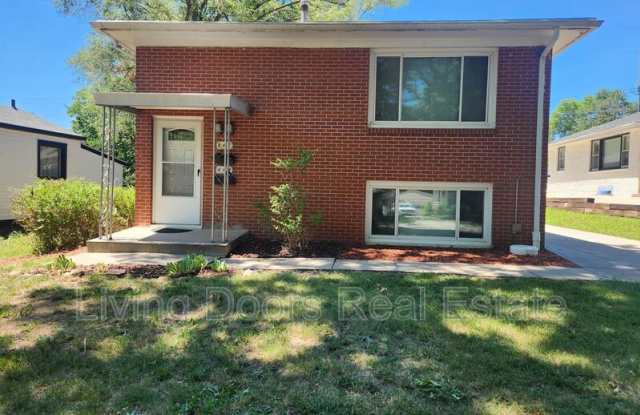 849 S 45 photos photos