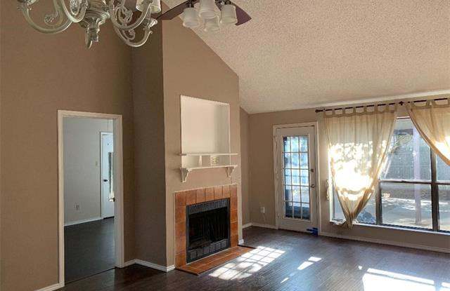 2901 Gray Oak Drive Gallery 3