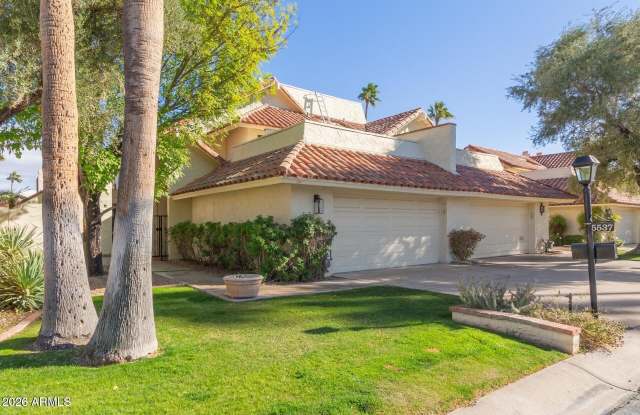 5537 N 71ST Street photos photos