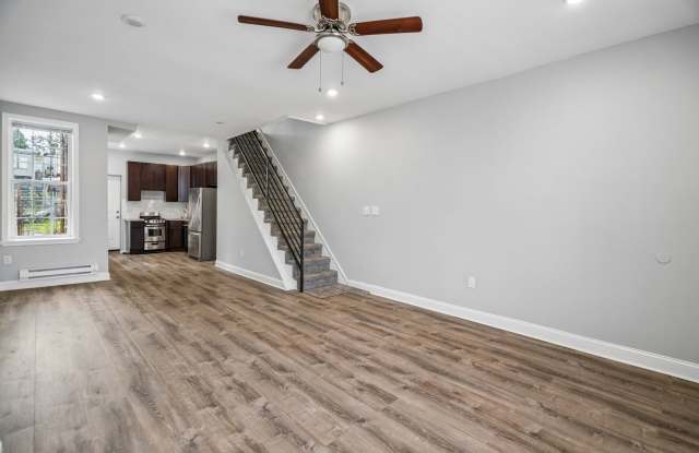 Renovated Philly Charm: Granite Kitchen, Full Basement & Private Yard Gallery 1