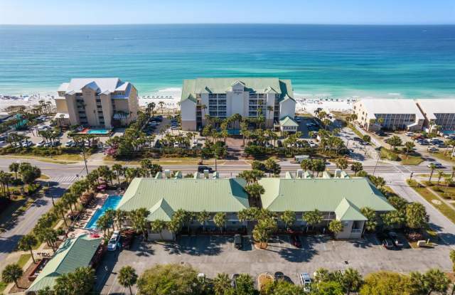 Beautifully furnished 2B/2B condo steps from Gulf of Mexico available for long term lease! photos photos