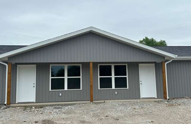 512 N Oak Gallery 3