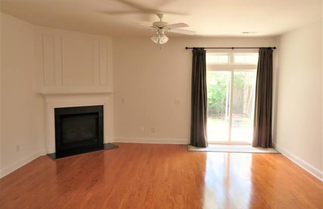 1023 Garden Club Way Gallery 3