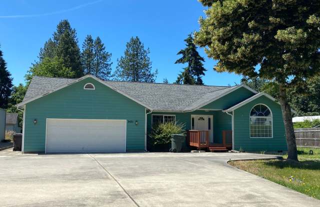 3431 Pacific Way - 3431 Pacific Way, Longview, WA 98632