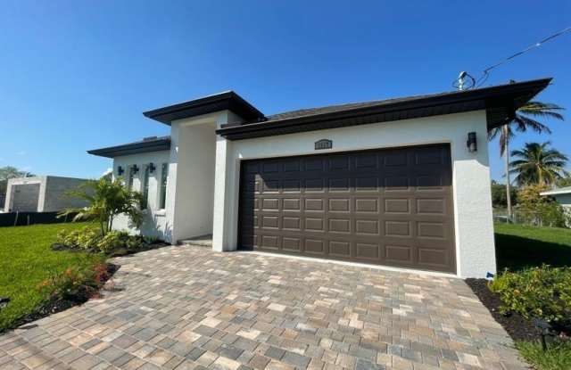 1117 NE 11th Terrace - 1117 Northeast 11th Terrace, Cape Coral, FL 33909