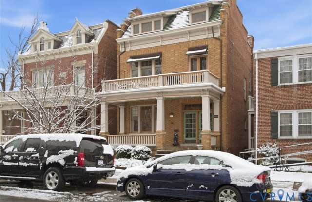 2703 Kensington Avenue unit: 1 photos photos