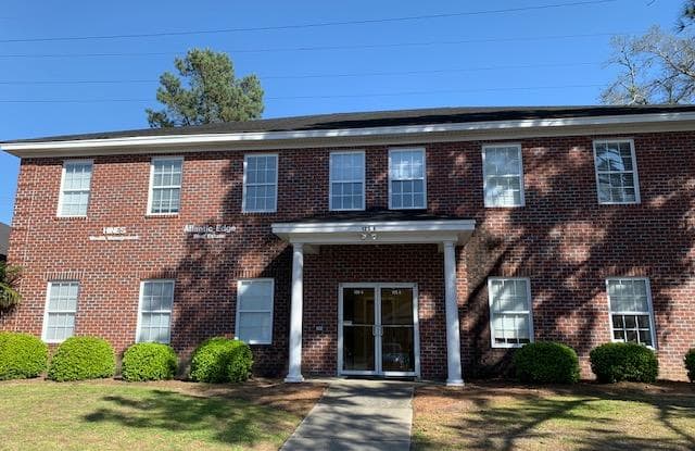 125-E Wappoo Creek Drive - 125 Wappoo Creek Dr, Charleston, SC 29412
