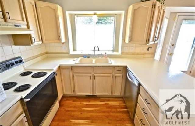 3191 South 500 East Gallery 4