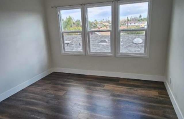 2746 Boulder St 8 Gallery 2