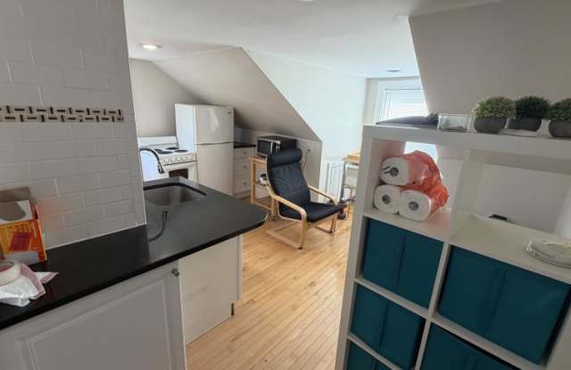 2 Norfolk Ter. Gallery 2