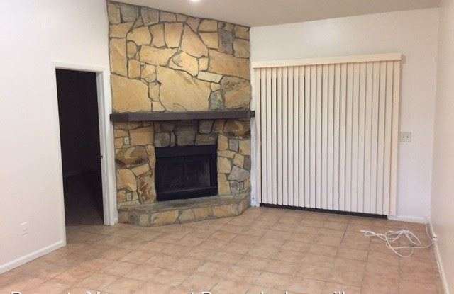 8030 Marseilles Drive Gallery 3