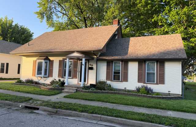 Large 3 Bedroom Home in City of Brookville photos photos