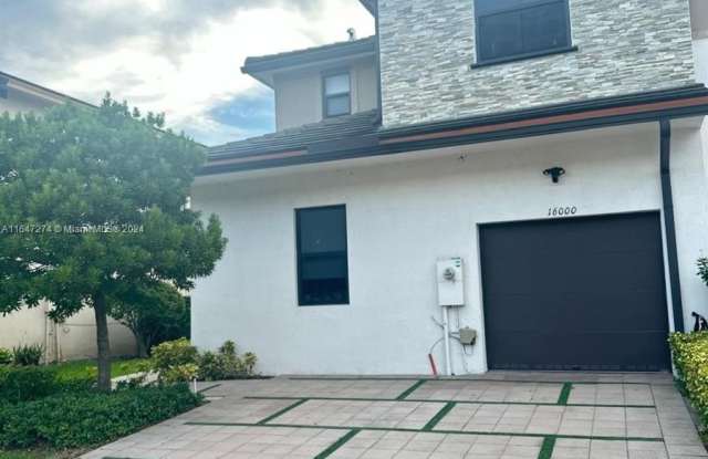 16000 NW 91st CT - 16000 Northwest 91st Court, Miami Lakes, FL 33016