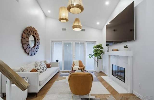 7223 Camino Degrazia unit: 75 photos photos