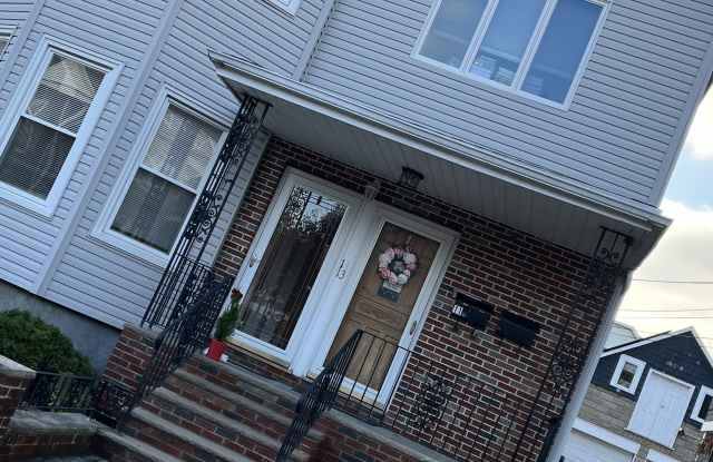 11 Hatch Street - 11 Hatch Street, Everett, MA 02149